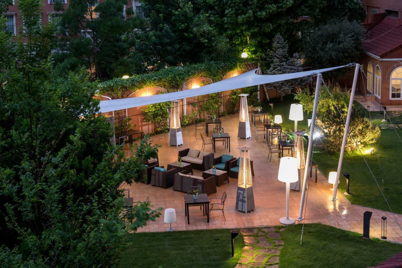 מדריד Rafaelhoteles Atocha מראה חיצוני תמונה